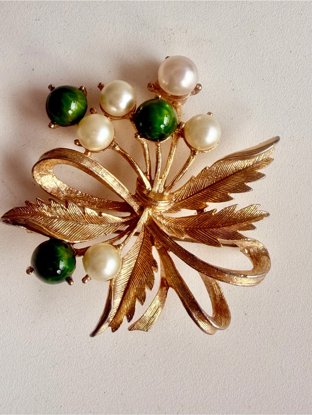 Vintage Sarah Coventry Gold Leaf Brooch with Green and Pearl Beads